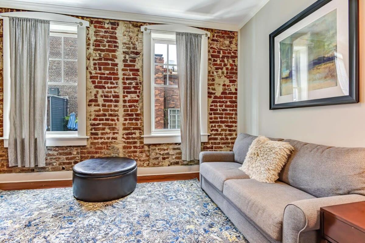 E Bay St Loft By City Market And River Street Savannah Exteriör bild